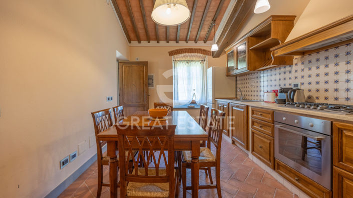 Image No.32-13 Bed Country House for sale