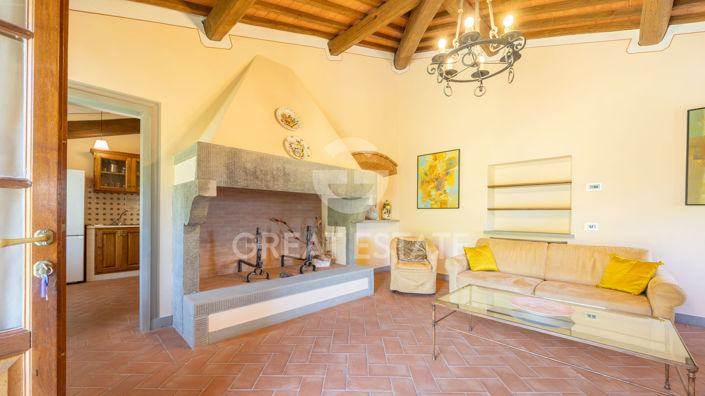 Image No.33-13 Bed Country House for sale