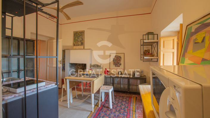 Image No.19-2 Bed Property for sale