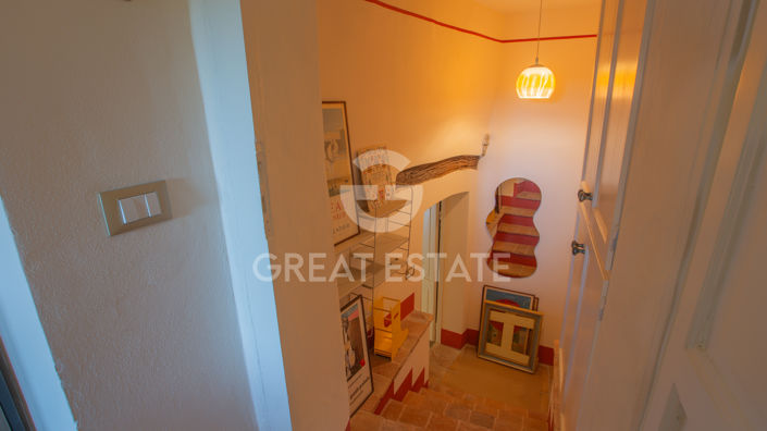 Image No.20-2 Bed Property for sale