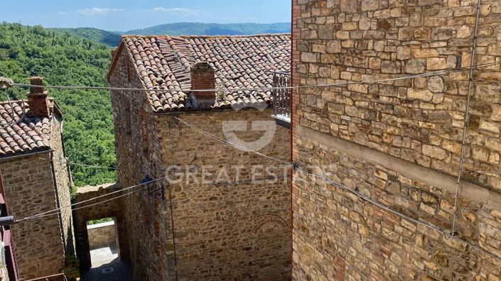Image No.27-2 Bed Property for sale