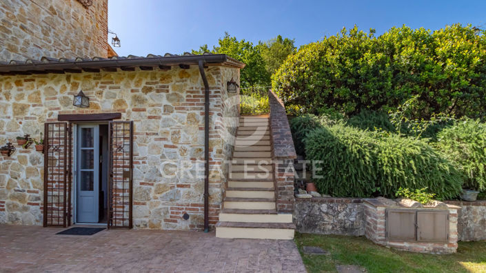 Image No.23-4 Bed Country House for sale