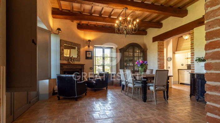 Image No.24-4 Bed Country House for sale