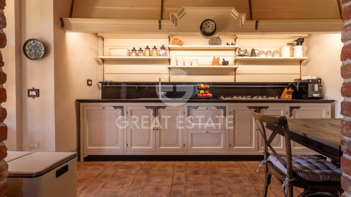 Image No.29-4 Bed Country House for sale