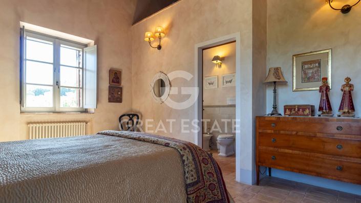 Image No.36-4 Bed Country House for sale