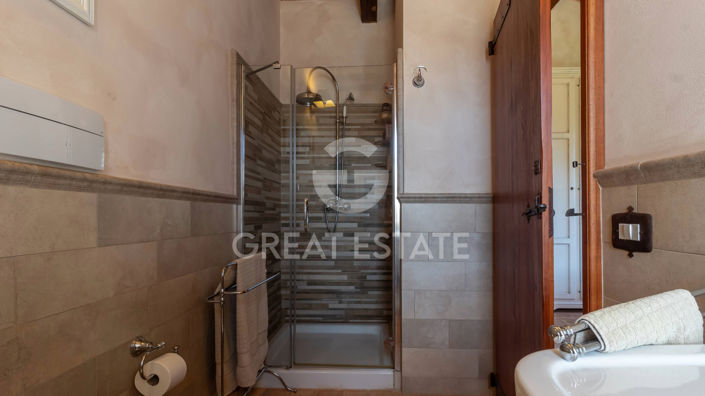 Image No.38-4 Bed Country House for sale