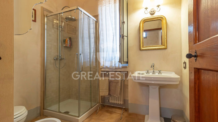 Image No.43-4 Bed Country House for sale