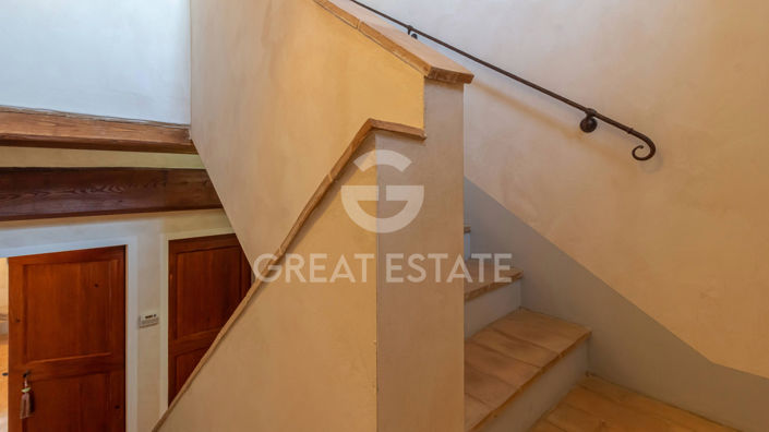 Image No.44-4 Bed Country House for sale