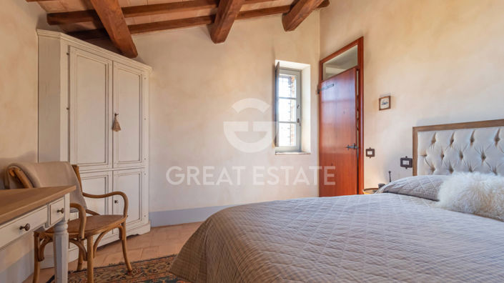 Image No.48-4 Bed Country House for sale