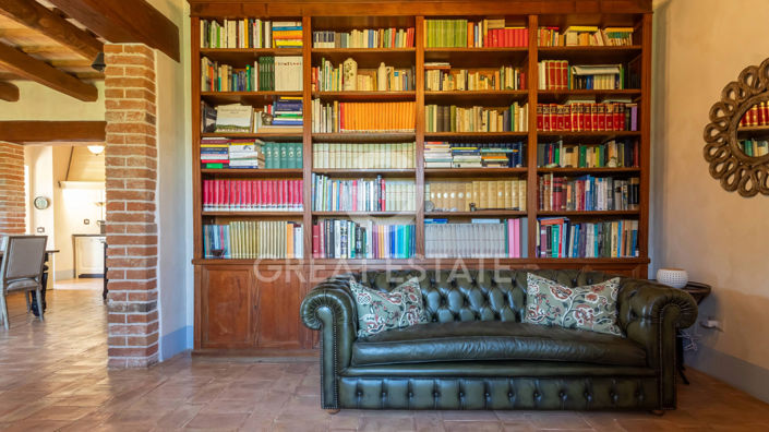 Image No.5-4 Bed Country House for sale