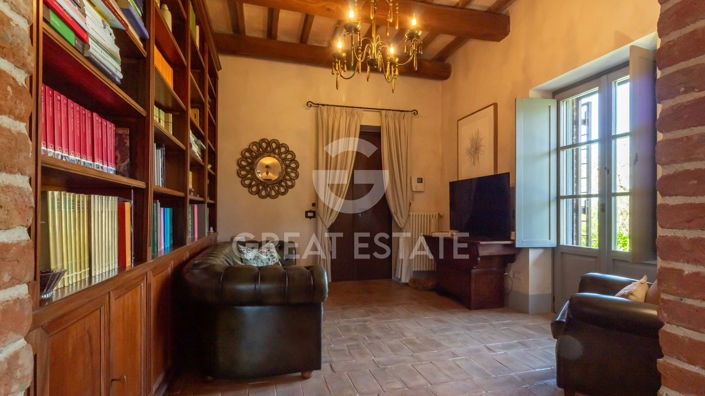 Image No.6-4 Bed Country House for sale