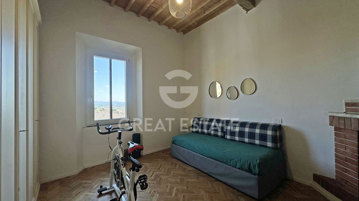 Image No.18-2 Bed Apartment for sale