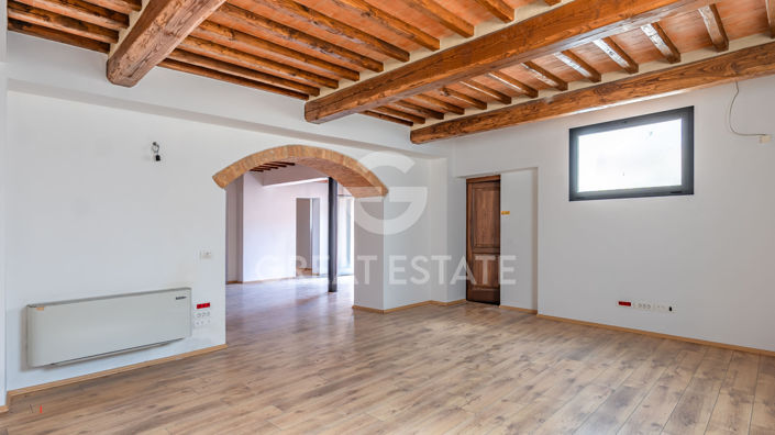 Image No.6-Maison de campagne de 7 chambres à vendre à Montalcino