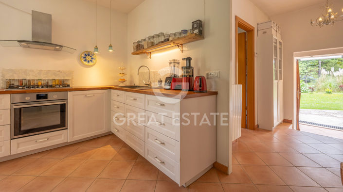 Image No.23-Country House for sale
