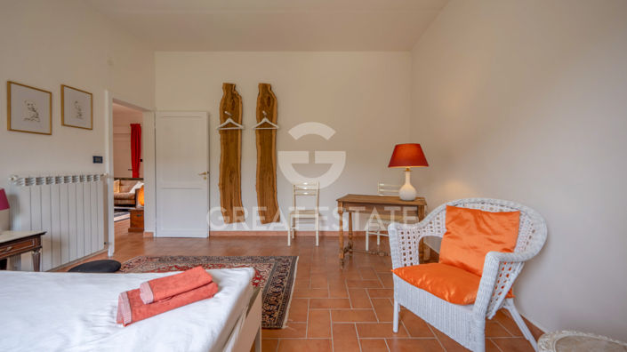 Image No.32-Country House for sale