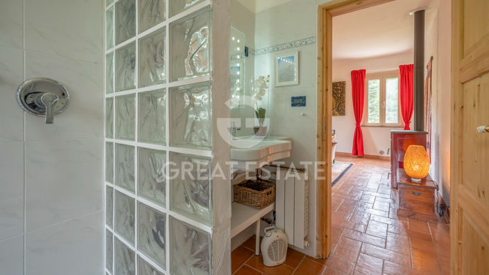 Image No.39-Country House for sale