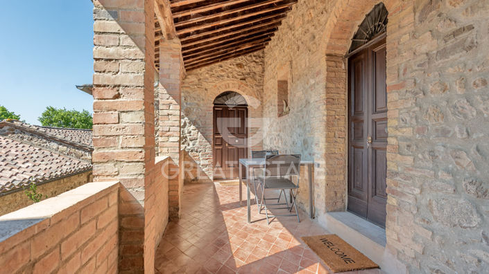 Image No.16-6 Bed Country House for sale