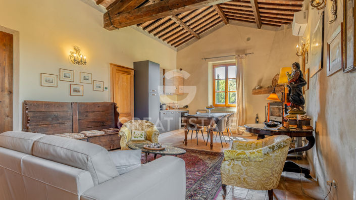 Image No.22-6 Bed Country House for sale
