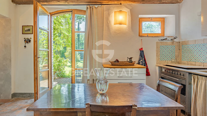 Image No.26-6 Bed Country House for sale