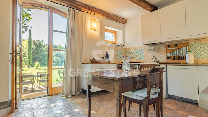 Image No.27-6 Bed Country House for sale