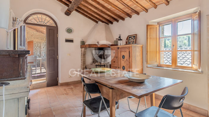 Image No.31-6 Bed Country House for sale