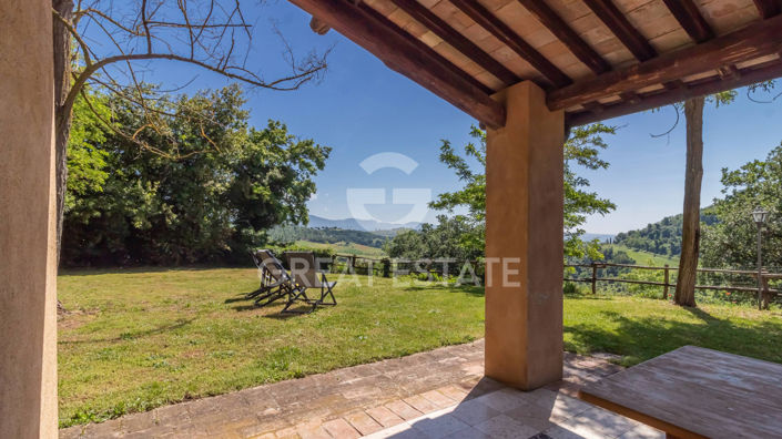 Image No.11-4 Bed Country House for sale