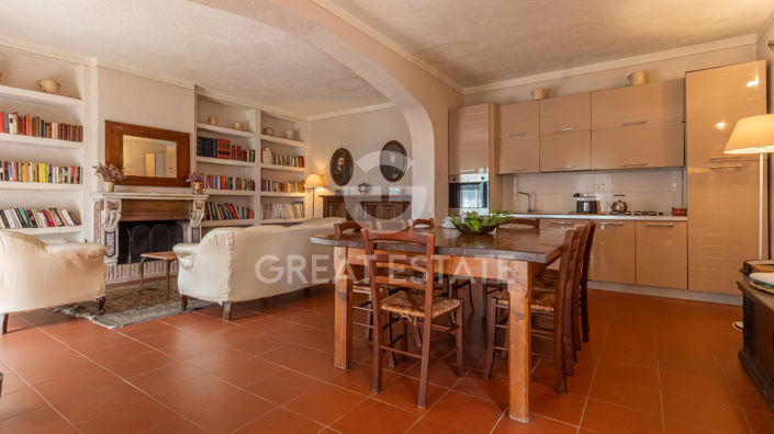 Image No.3-4 Bed Country House for sale