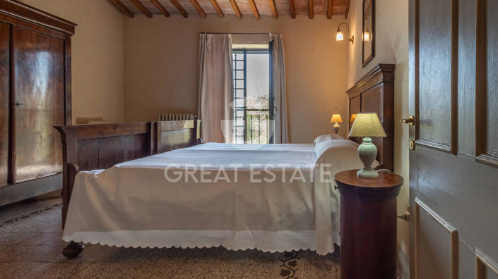 Image No.28-4 Bed Country House for sale