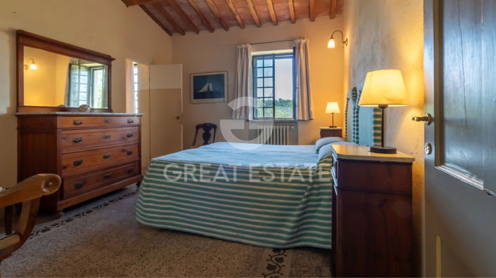 Image No.37-4 Bed Country House for sale