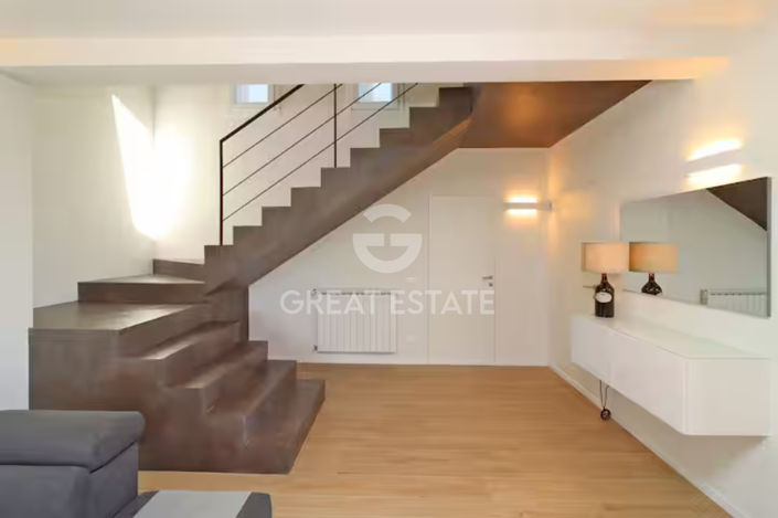 Image No.15-3 Bed Country House for sale