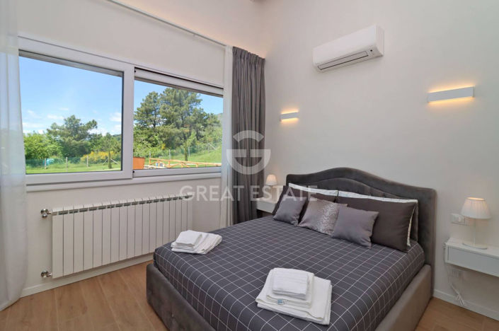 Image No.19-3 Bed Country House for sale