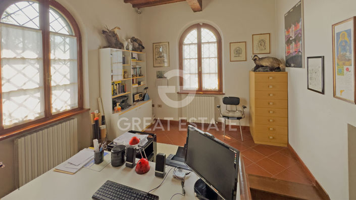 Image No.17-4 Bed Country House for sale