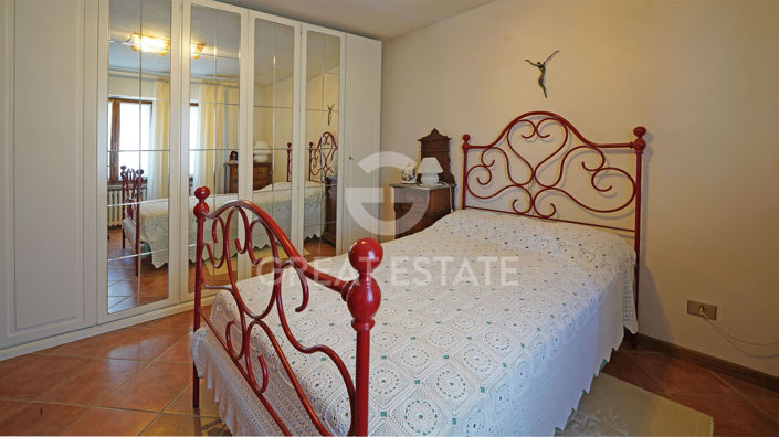 Image No.21-4 Bed Country House for sale