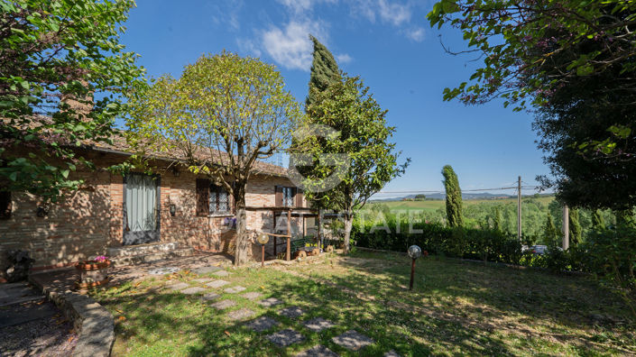 Image No.4-4 Bed Country House for sale