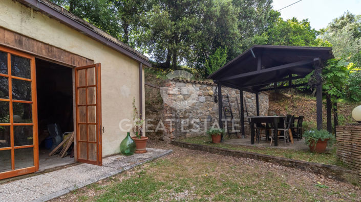 Image No.14-3 Bed Country House for sale