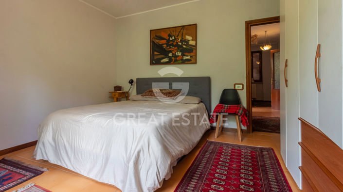Image No.37-3 Bed Country House for sale