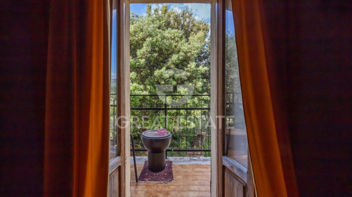 Image No.44-3 Bed Country House for sale