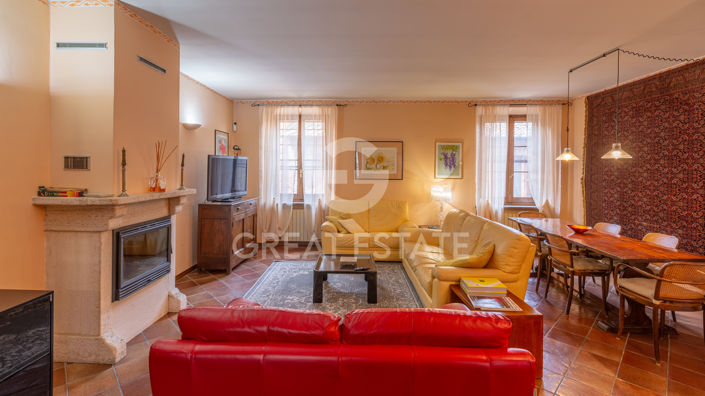 Image No.2-3 Bed Property for sale