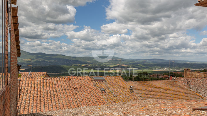 Image No.27-3 Bed Property for sale