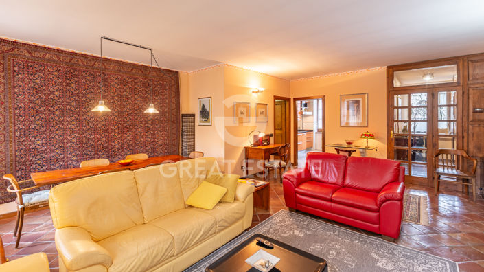 Image No.6-3 Bed Property for sale