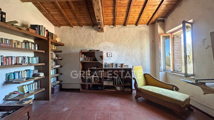 Image No.42-5 Bed Country House for sale