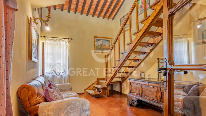 Image No.27-8 Bed Country House for sale