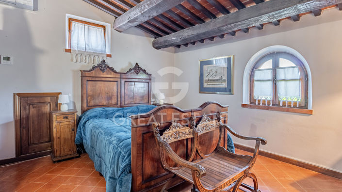 Image No.34-8 Bed Country House for sale