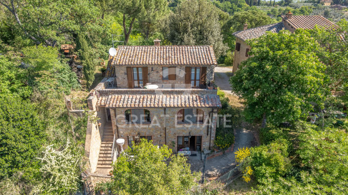 Image No.7-8 Bed Country House for sale
