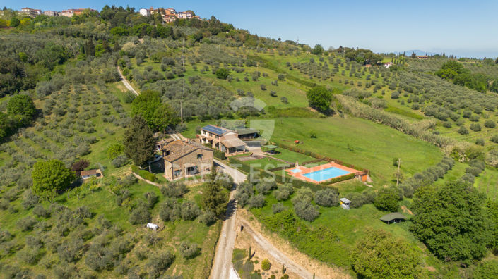 Image No.13-11 Bed Country House for sale