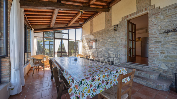 Image No.17-11 Bed Country House for sale