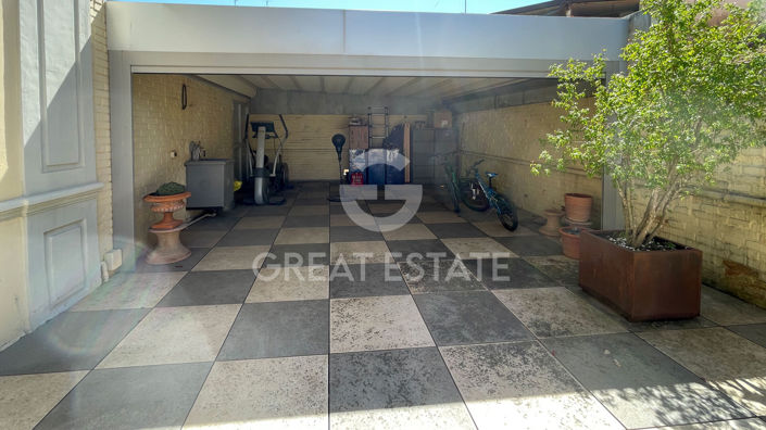 Image No.21-3 Bed Apartment for sale
