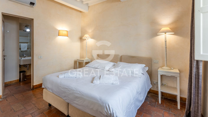Image No.18-3 Bed Apartment for sale