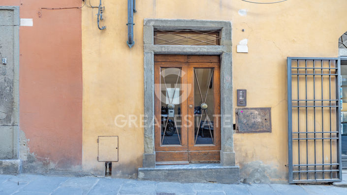 Image No.22-3 Bed Apartment for sale
