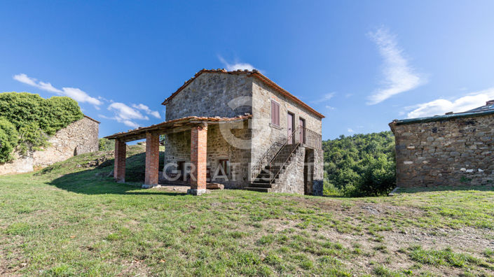 Image No.18-25 Bed Chateaux for sale